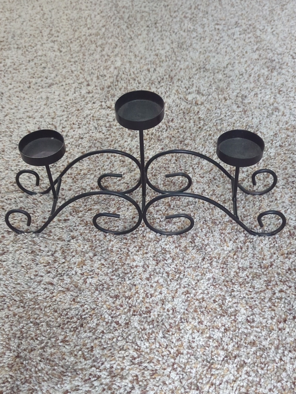 Black Metal 4-Tealight Candle Holder -
